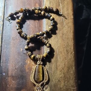 Tiger's Eye Beaded Necklace with Gold Accents